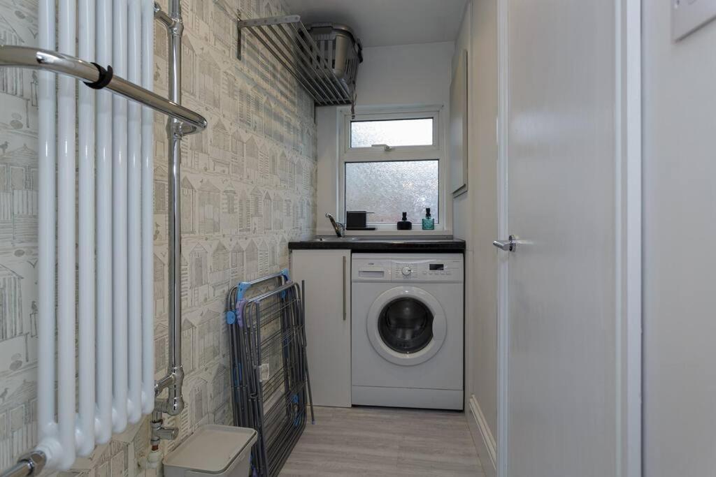 Seaside Escape Apartment Portsmouth Ngoại thất bức ảnh