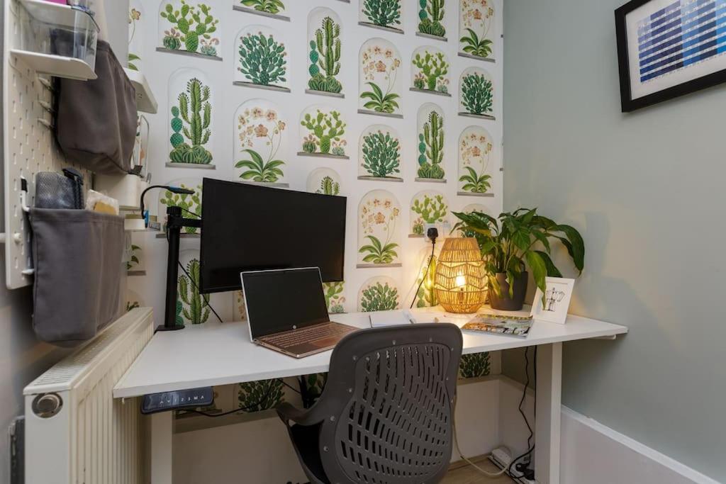 Seaside Escape Apartment Portsmouth Ngoại thất bức ảnh
