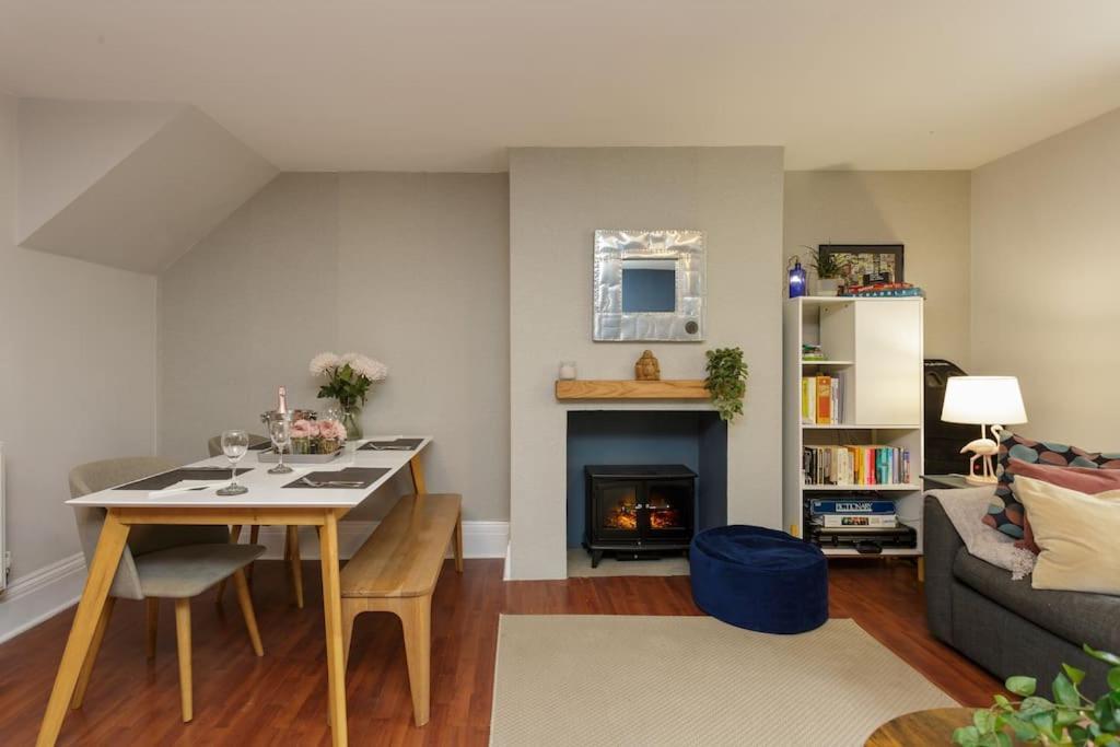 Seaside Escape Apartment Portsmouth Ngoại thất bức ảnh