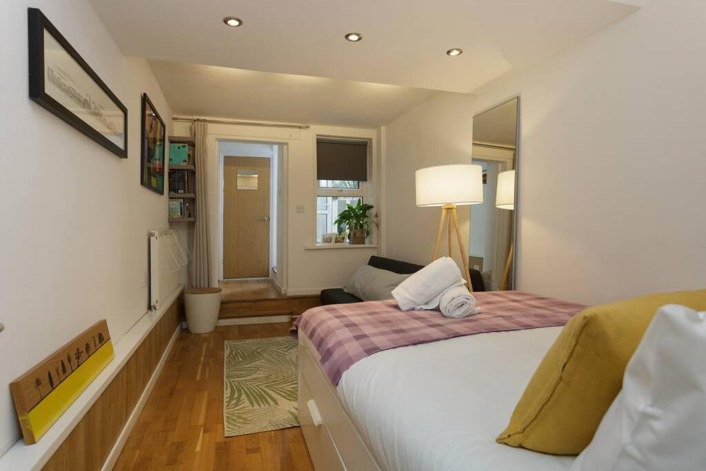 Seaside Escape Apartment Portsmouth Ngoại thất bức ảnh